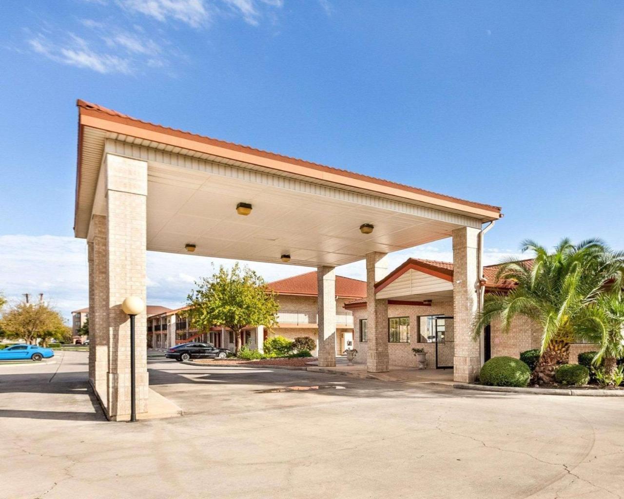 University Inn & Suites San Antonio Zewnętrze zdjęcie