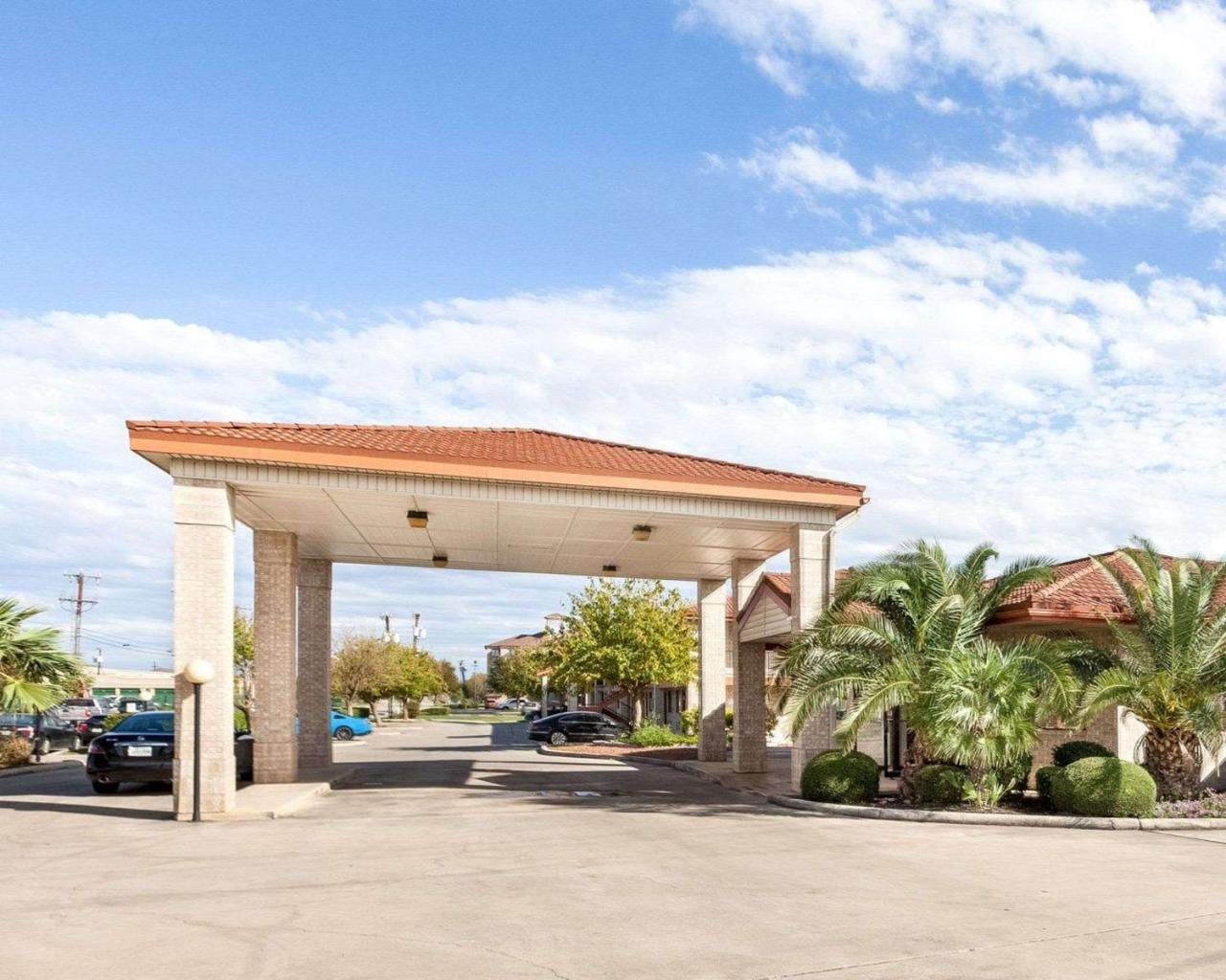 University Inn & Suites San Antonio Zewnętrze zdjęcie