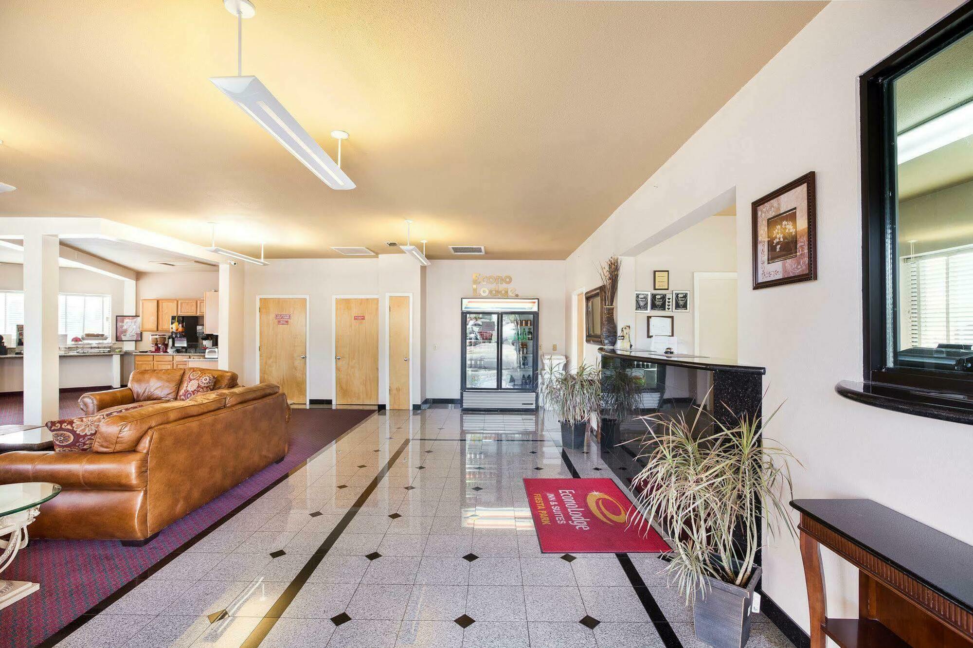 University Inn & Suites San Antonio Zewnętrze zdjęcie